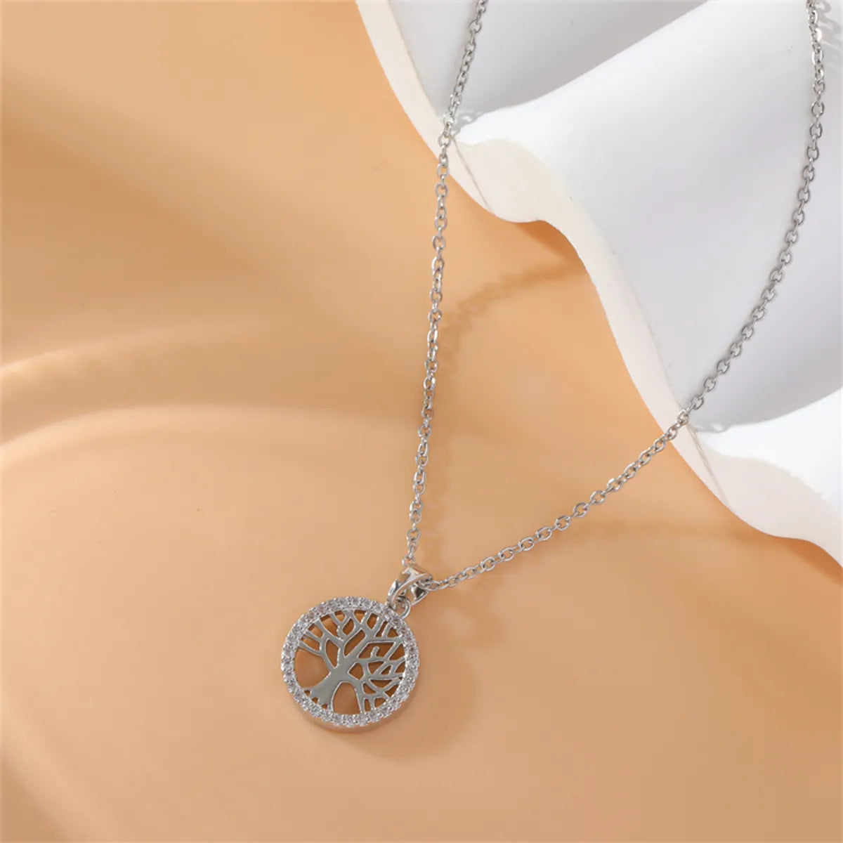 304 Stainless Steel Titanium Steel White Gold Plated Simple Style Plating Inlay Life Tree Zircon Pendant Necklace