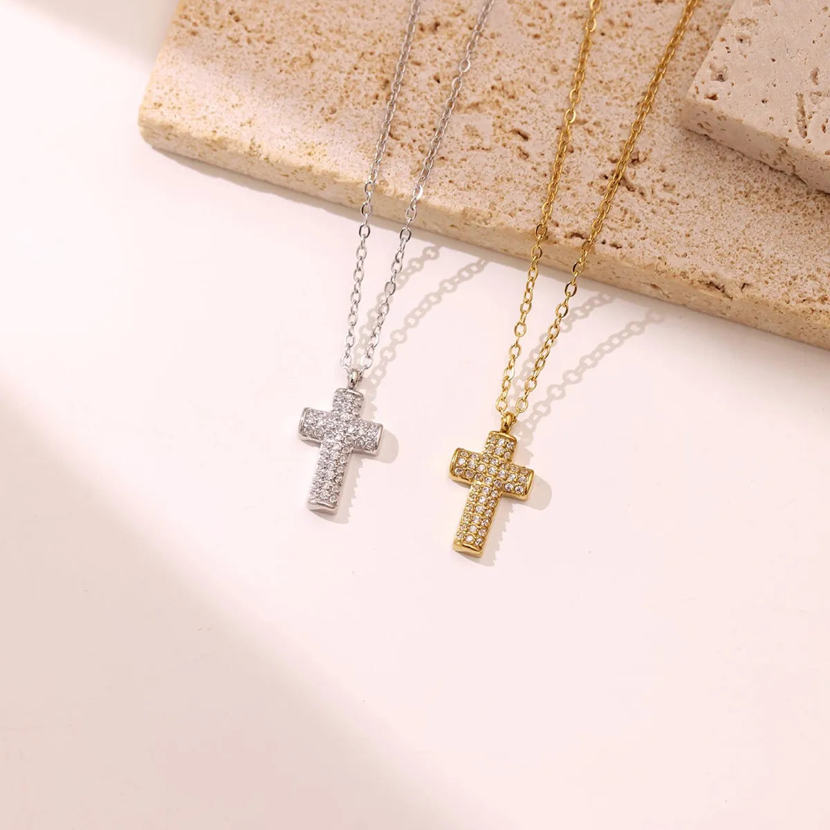 304 Stainless Steel White Gold Plated Gold Plated Elegant Luxurious Simple Style Inlay Cross Zircon Pendant Necklace