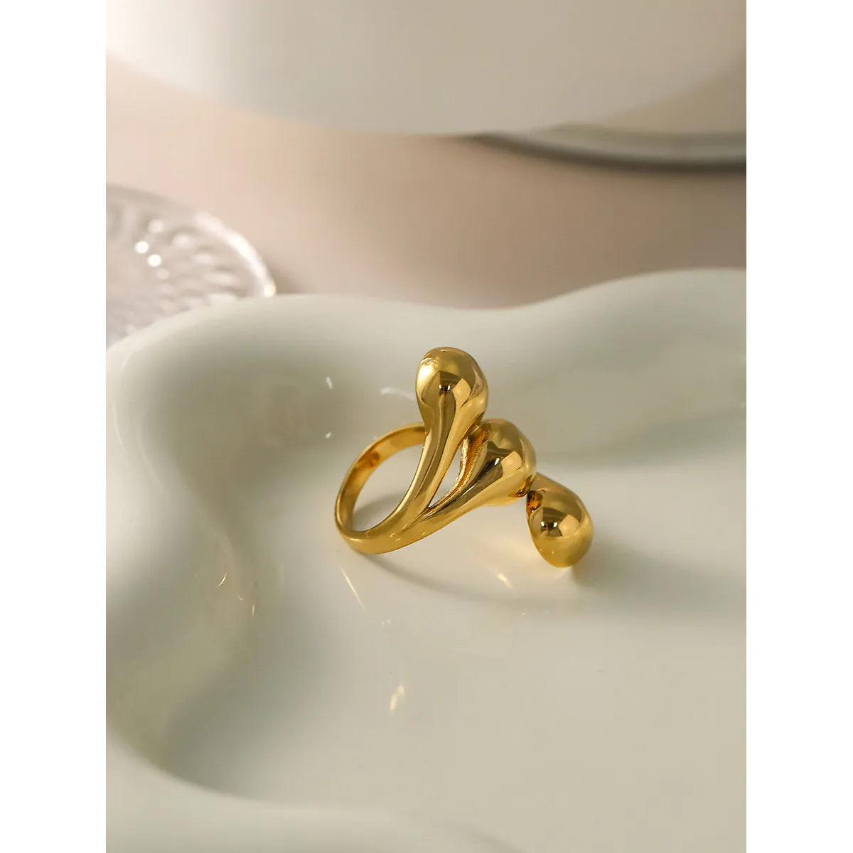 316 Stainless Steel  18K Gold Plated Simple Style Classic Style Plating Solid Color Rings