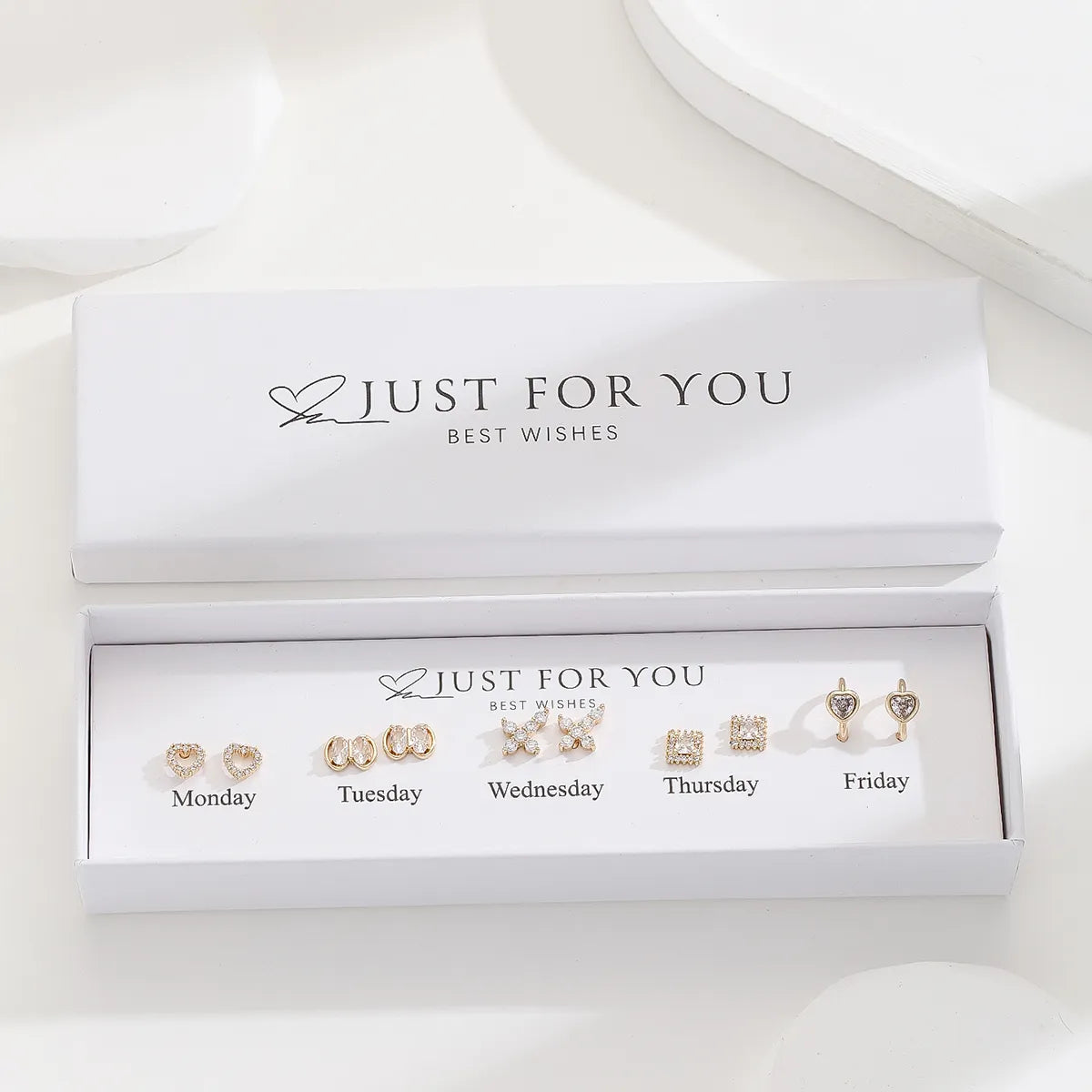 5 Pairs Simple Style Classic Style Cross Heart Shape Bow Knot Plating Inlay Copper Zircon Gold Plated Ear Studs