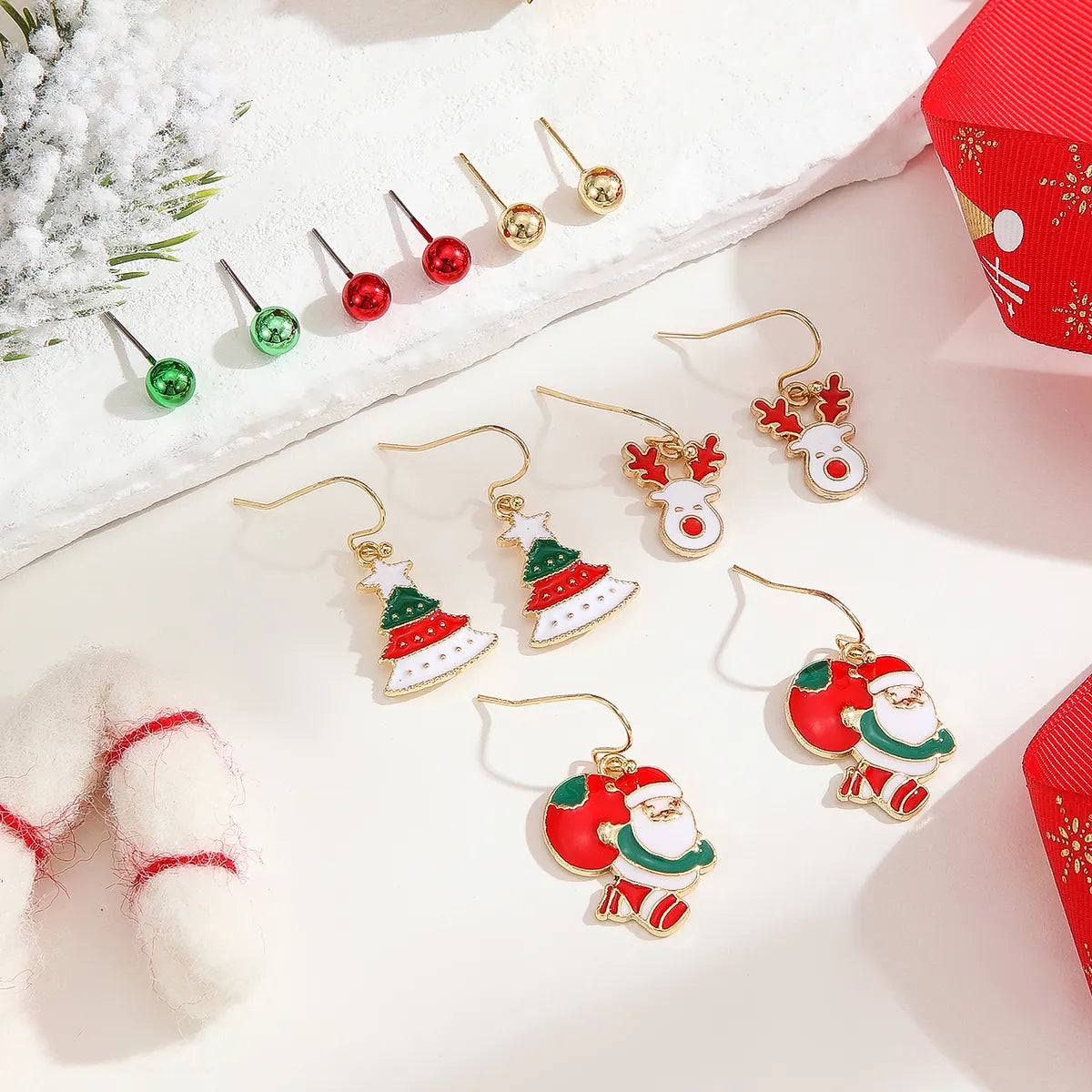 6 Pairs Christmas Santa Claus Plating Alloy Gold Plated Drop Earrings