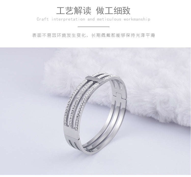 Fashion Geometric Titanium Steel Bangle Inlay Rhinestones Stainless Steel Bracelets