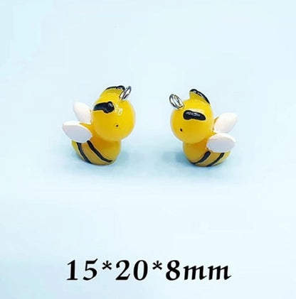 20 Pieces Cute Sweet Tortoise Rabbit Swan Resin Stoving Varnish Jewelry Accessories