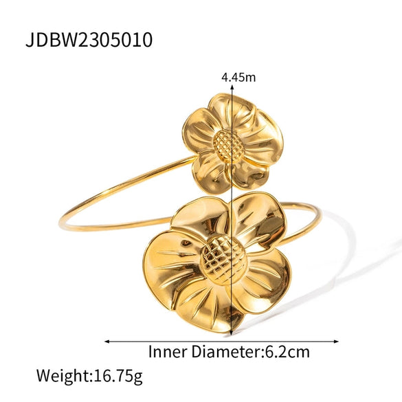 Elegant Lady Geometric Flower Stainless Steel Plating 18k Gold Plated Bangle