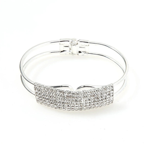 Hip-hop Classic Style Streetwear Animal Metal Plating Hollow Out Inlay Artificial Crystal Artificial Pearls Zircon 18k Gold Plated Silver Plated Wristband Bangle