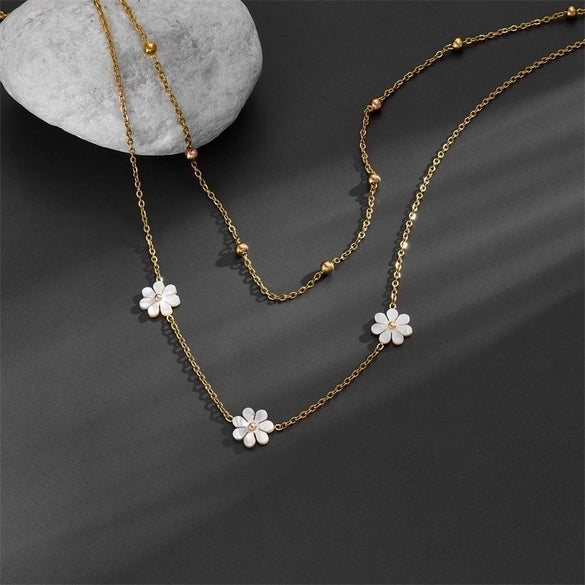 Hip-hop Vintage Style Butterfly Daisy Titanium Steel Layered Plating 18k Gold Plated Pendant Necklace