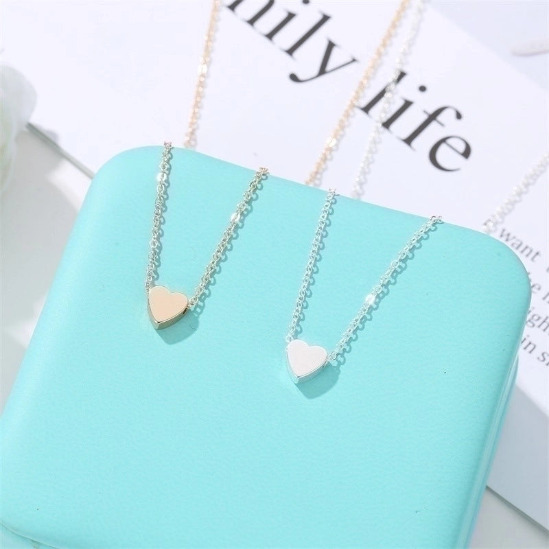 Korea Peach Heart Mini Love Glossy Three-dimensional Pendant Love Clavicle Chain For Women