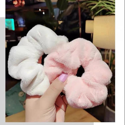 Korean Autumn And Winter Cute Imitation Rabbit Velvet Hair Ring Soft Warm Furry Hair Rope Large Intestine Ring Hair Rope Accessories Women