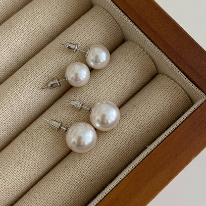 Fashion Round Artificial Pearl Women's Ear Studs 1 Pair