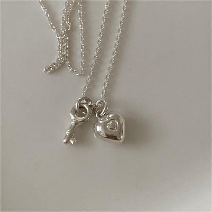 Elegant Heart Shape Key Sterling Silver Plating Pendant Necklace