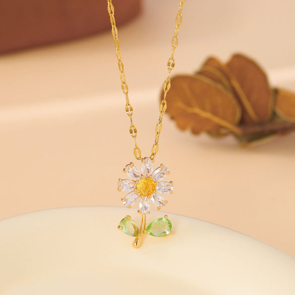 Minimalist Flower Stainless Steel Electroplating Necklaces