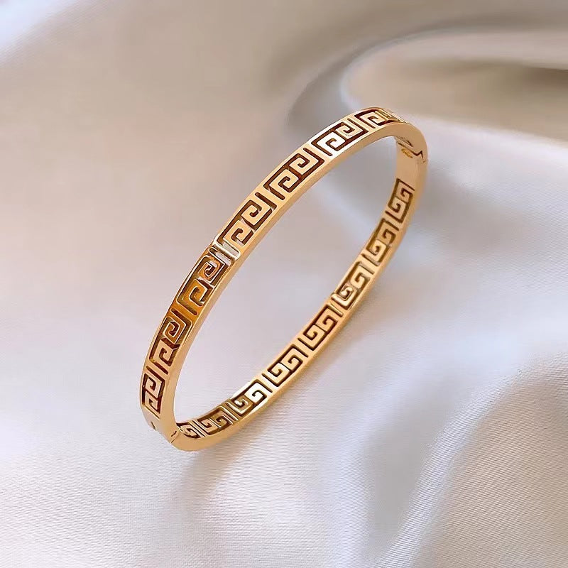 Vintage Style Geometric Titanium Steel Plating Bangle 1 Piece