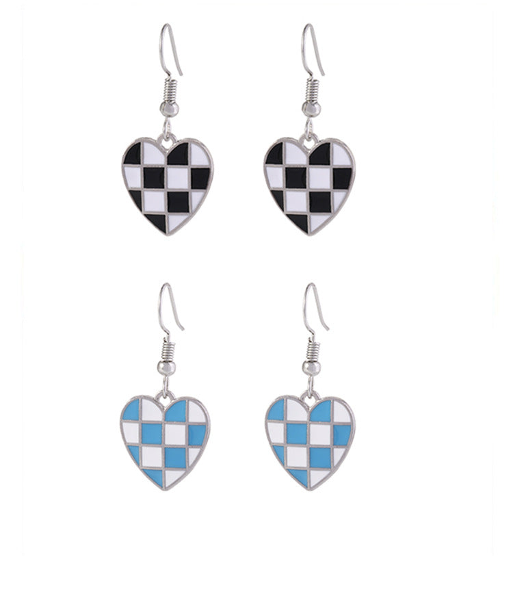 New Black And White Checkerboard Lattice Alloy Drop Oil Heart Earrings