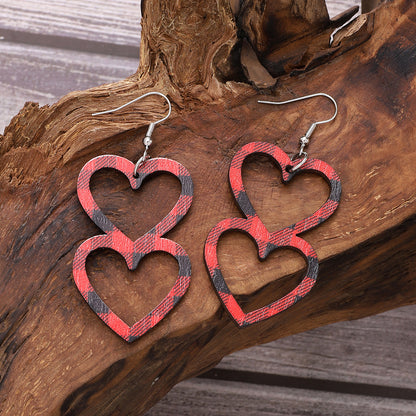 1 Pair Simple Style Heart Shape Hollow Out Wood Drop Earrings