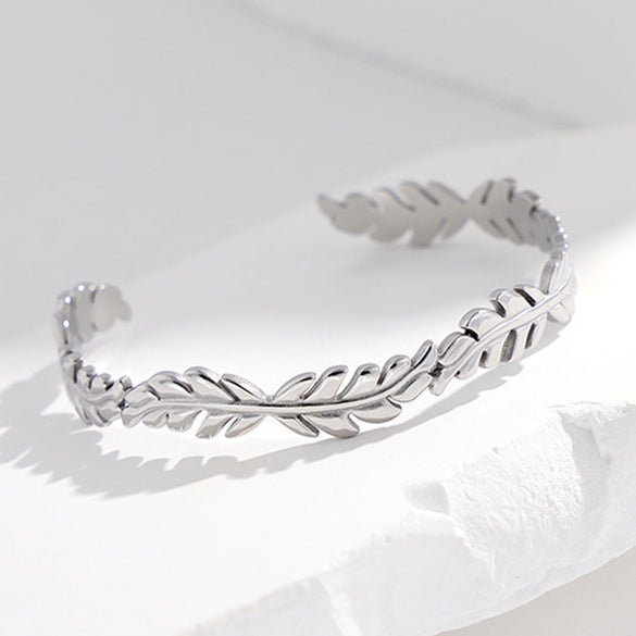 Expressive Stripe Stainless Steel Electroplating Bangles