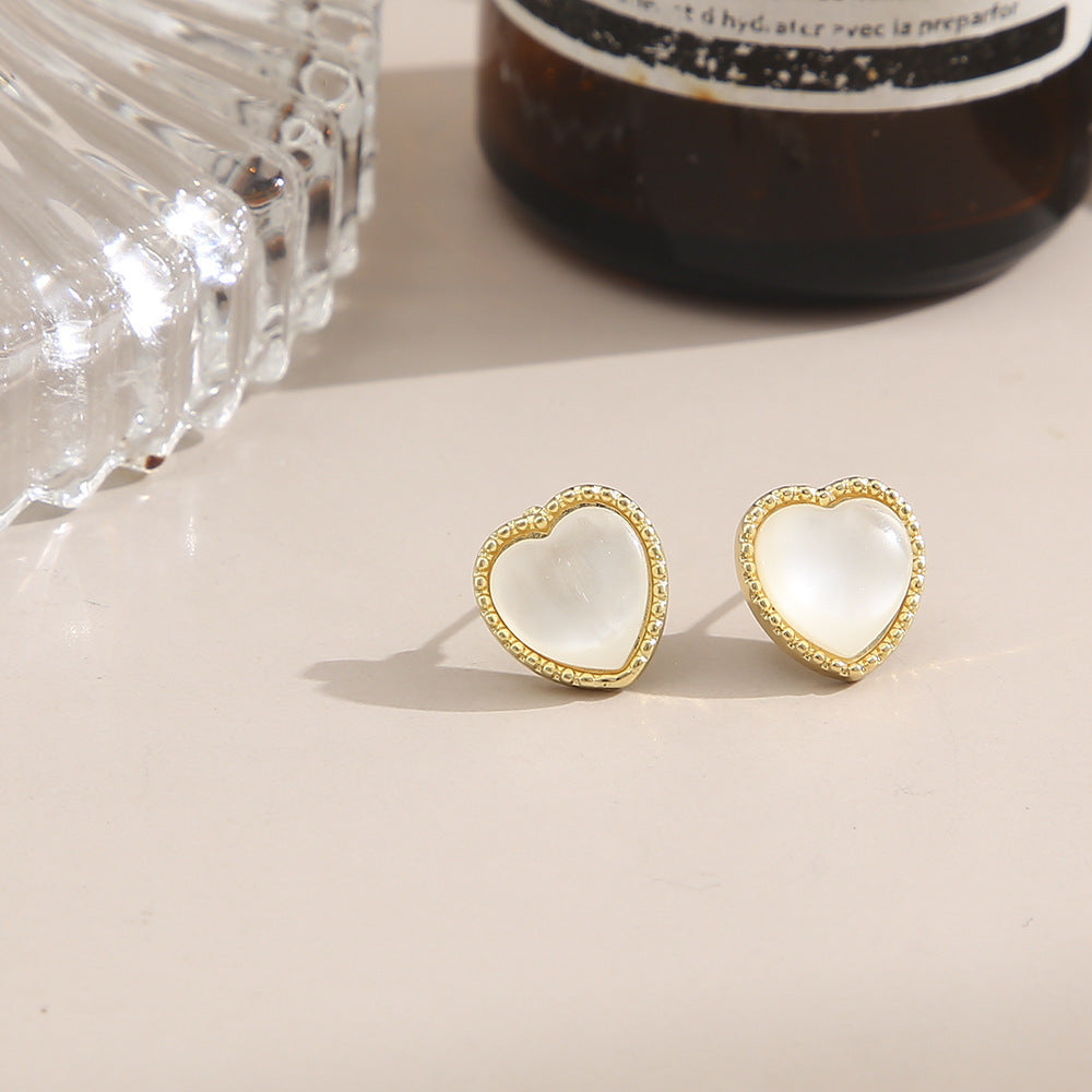 Retro Fashion Elegant White Heart Small Stud Earrings Women