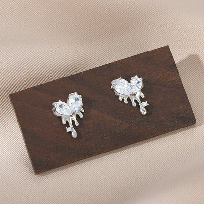 1 Pair Cute Heart Shape Copper Plating Inlay Zircon Ear Studs