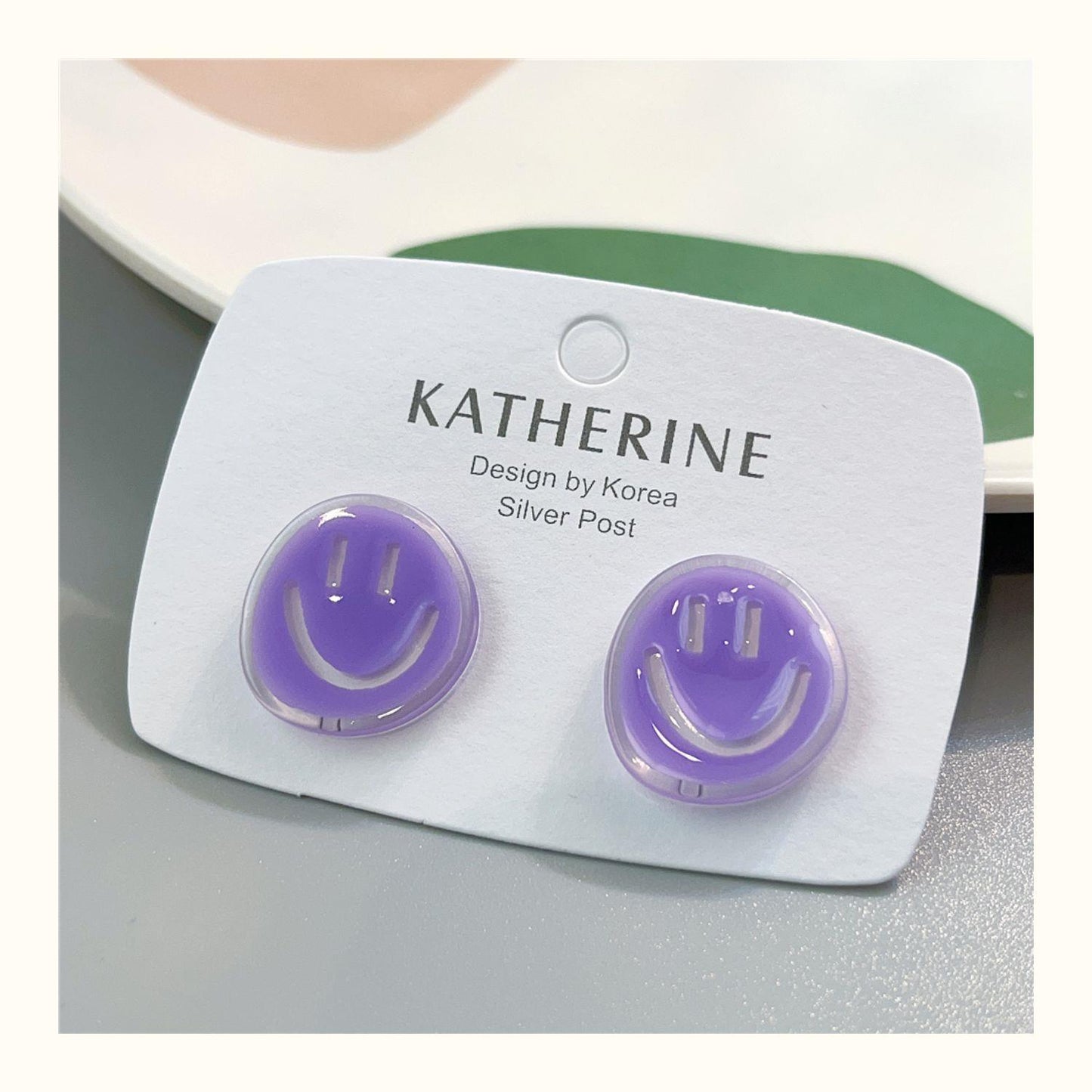 1 Pair Cute Smiley Face Enamel Arylic Ear Cuffs Ear Studs