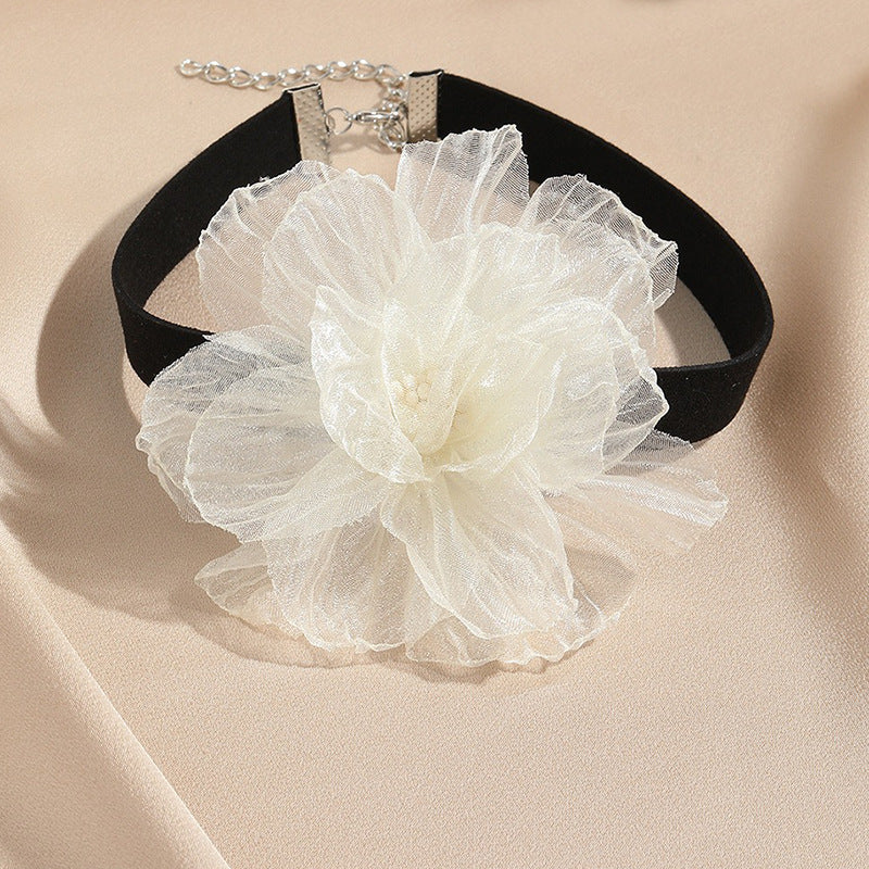 Cute Sweet Flower Cloth Women's Choker