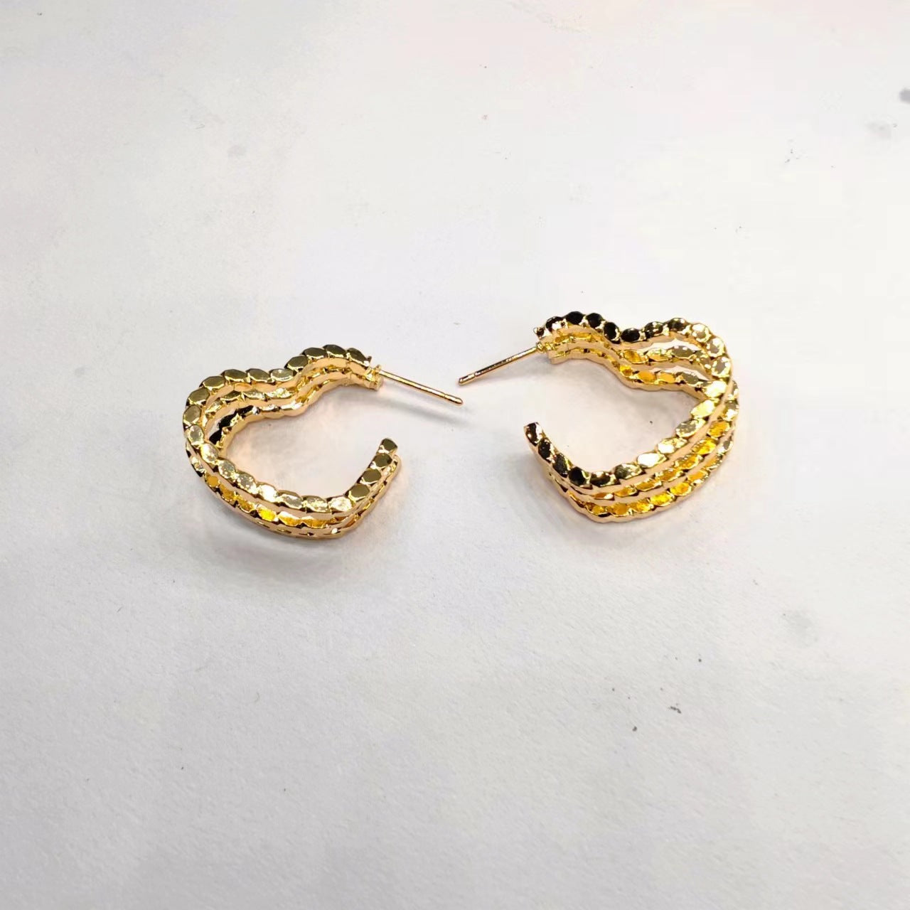 1 Pair Simple Style Heart Shape Plating Metal Ear Studs