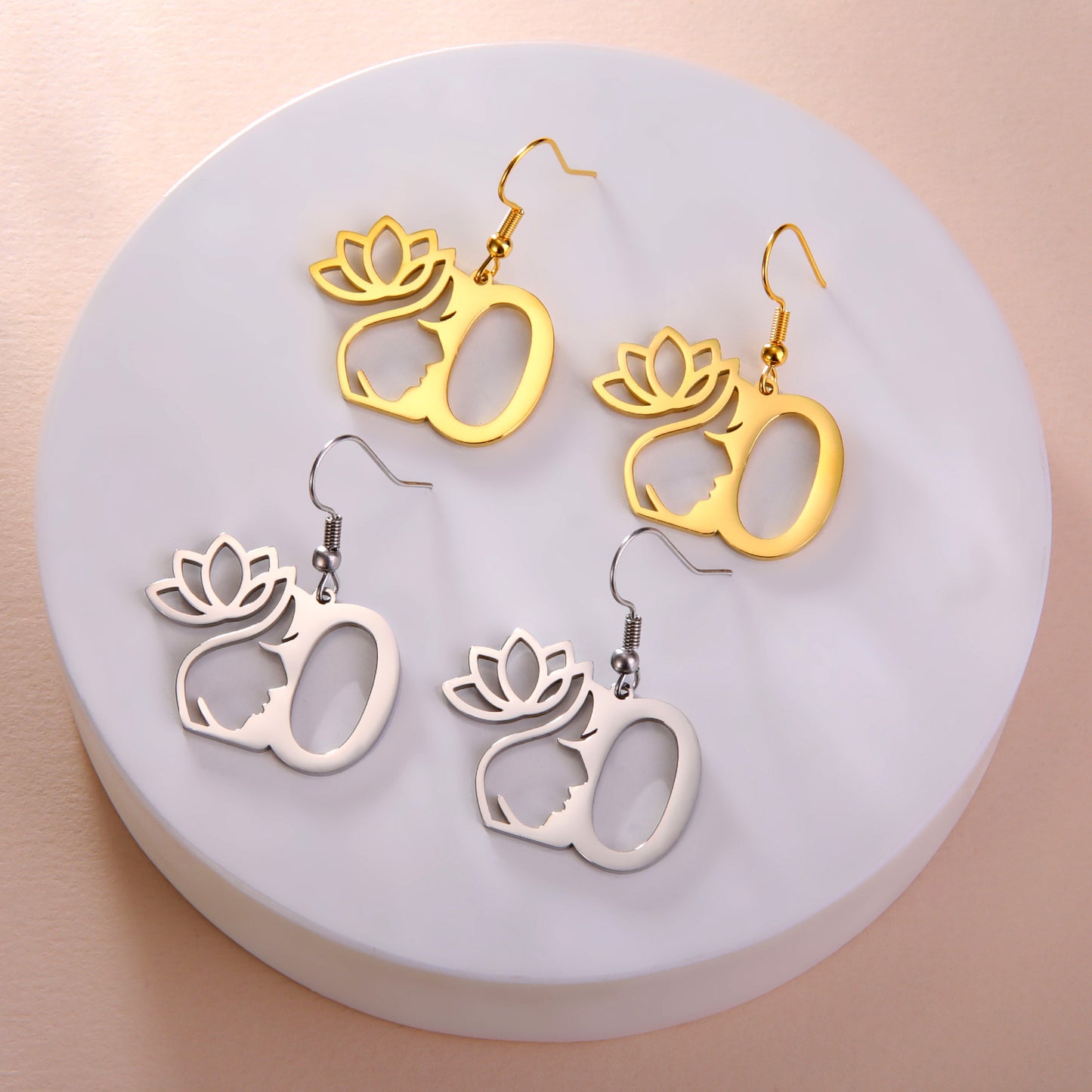 1 Pair Elegant Simple Style Letter Lotus Plating Stainless Steel Drop Earrings