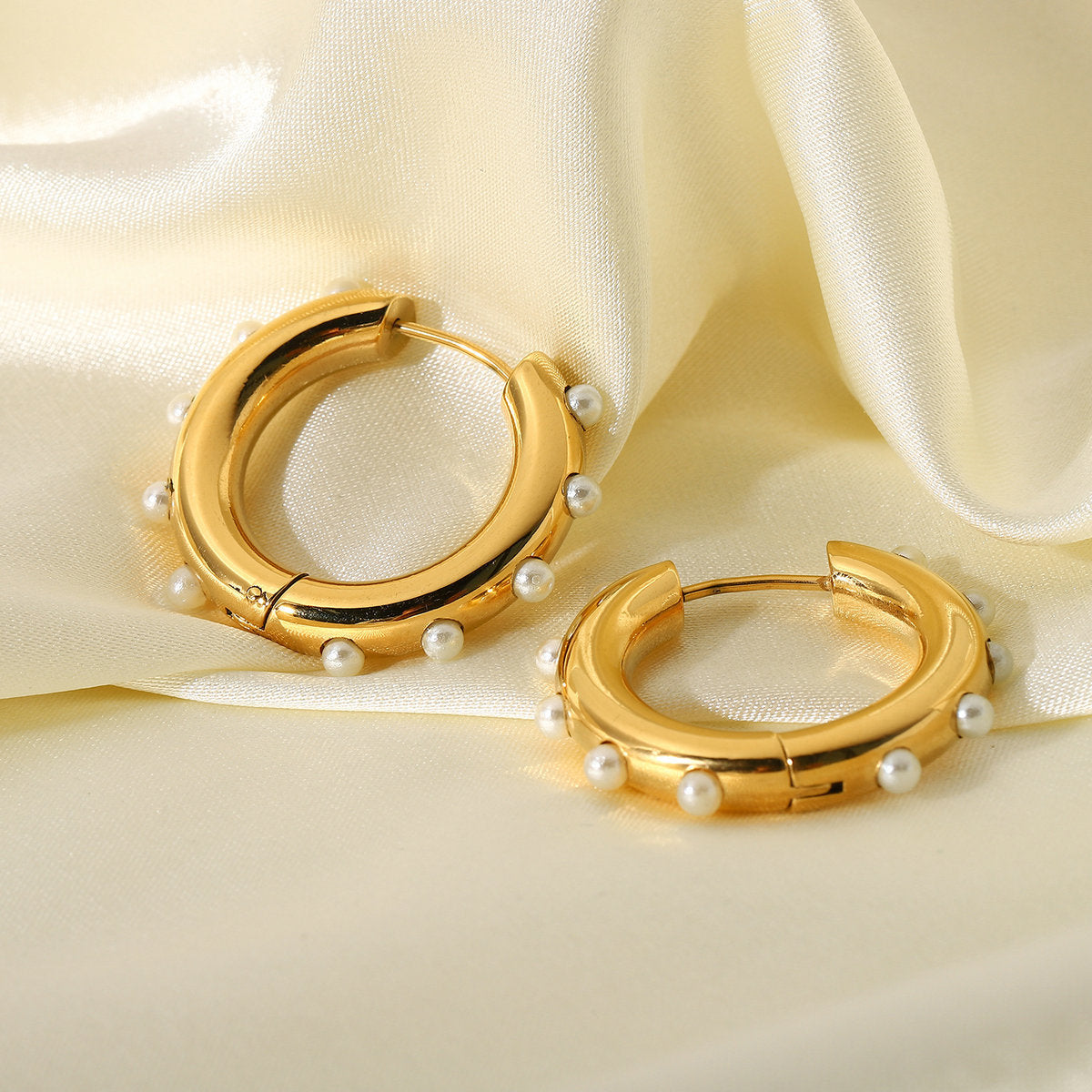 Wholesale Pearl Hoop Round Ear Clip Gooddiy