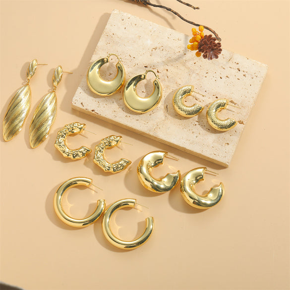 Cross-border hot-selling creative brushed hip-hop style personalized earrings, light luxury, high-end sense of high-quality, Korean earrings, jewelry women