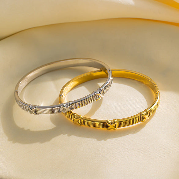 IG Style Ellipse Titanium Steel 18K Gold Plated Bangles