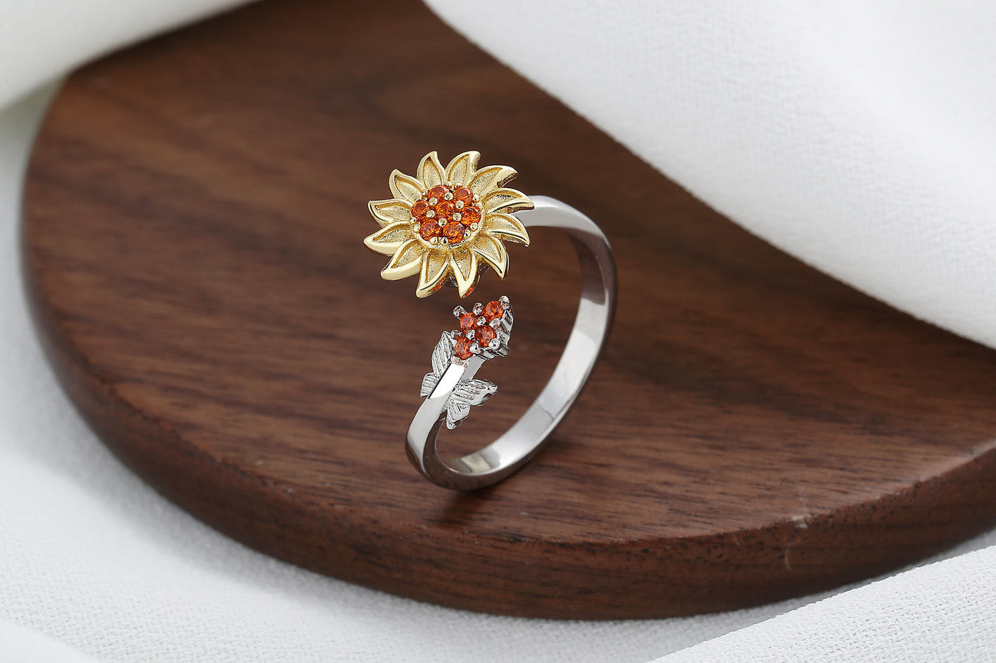 Fashion Leaf Sunflower Copper Inlay Zircon Rings