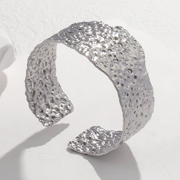 Expressive Stripe Stainless Steel Electroplating Bangles