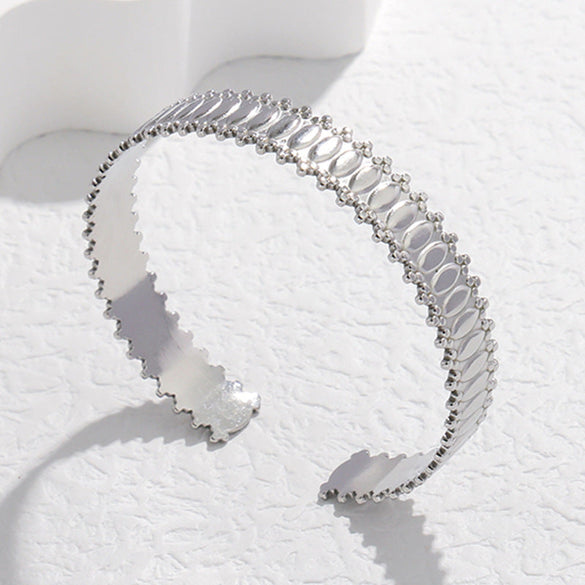 Expressive Stripe Stainless Steel Electroplating Bangles