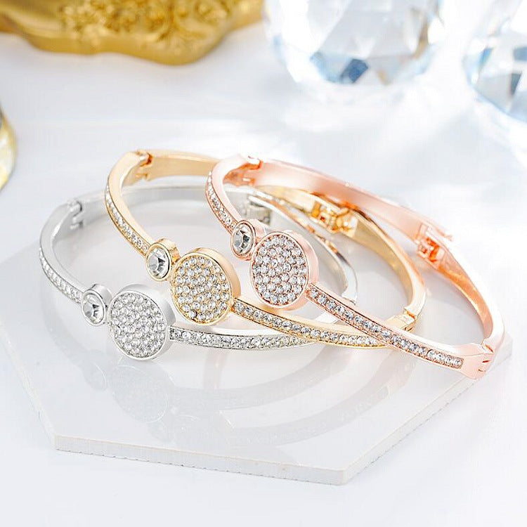 Fashion Geometric Round Alloy Artificial Rhinestones Women's Bangle