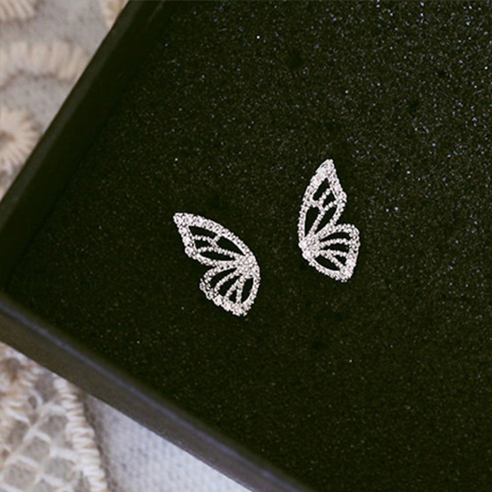 Simple Style Butterfly Copper Inlay Zircon Ear Studs 1 Pair