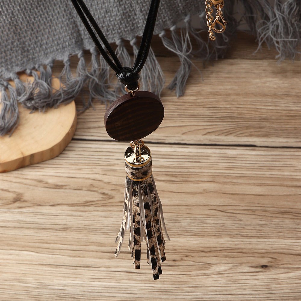 Geometric Wood Women's Necklace