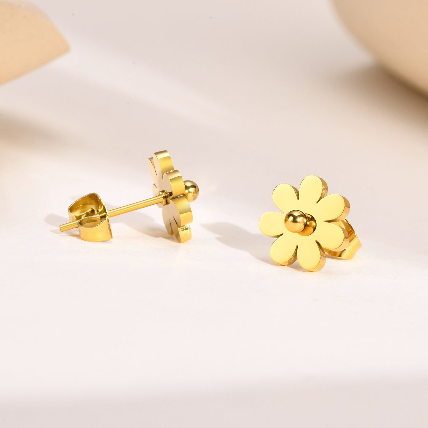 Simple Style Flower Stainless Steel Plating Ear Studs 1 Pair