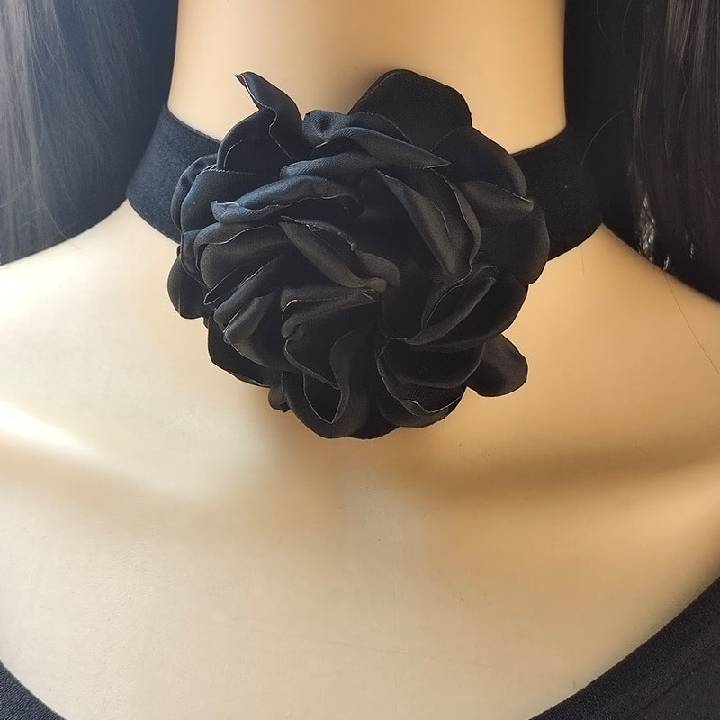 Cute Sweet Flower Cloth Women's Choker