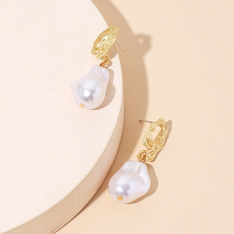 New Fashion Pearl Earrings