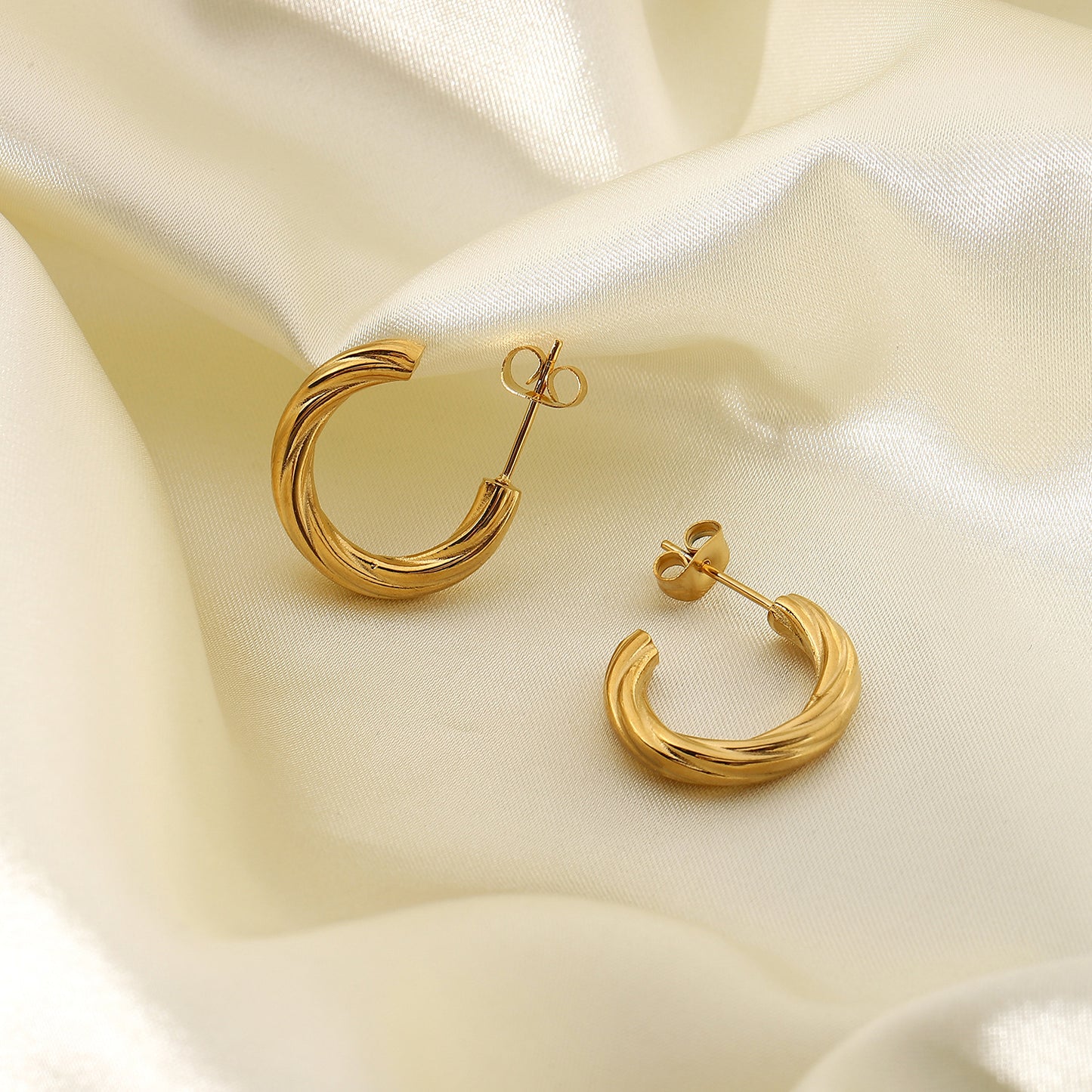 Gold-plated Stainless Steel Twisted C-shaped Hoop Earrings