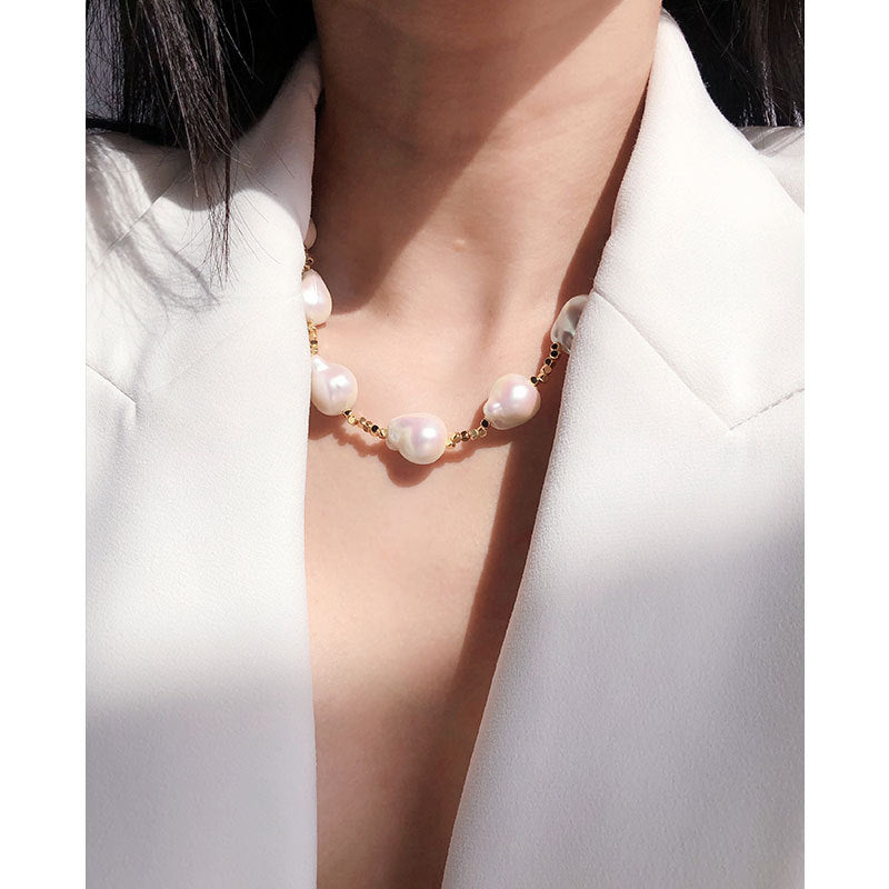 Copper Pearl Fashion Clavicle Chain Necklace Camellia Earrings