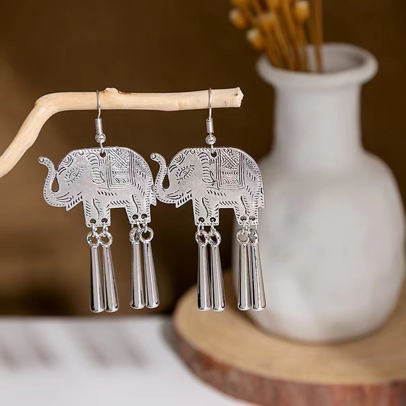 1 Pair Ethnic Style Geometric Heart Shape Elephant Metal Tassel Plating Women's Drop Earrings