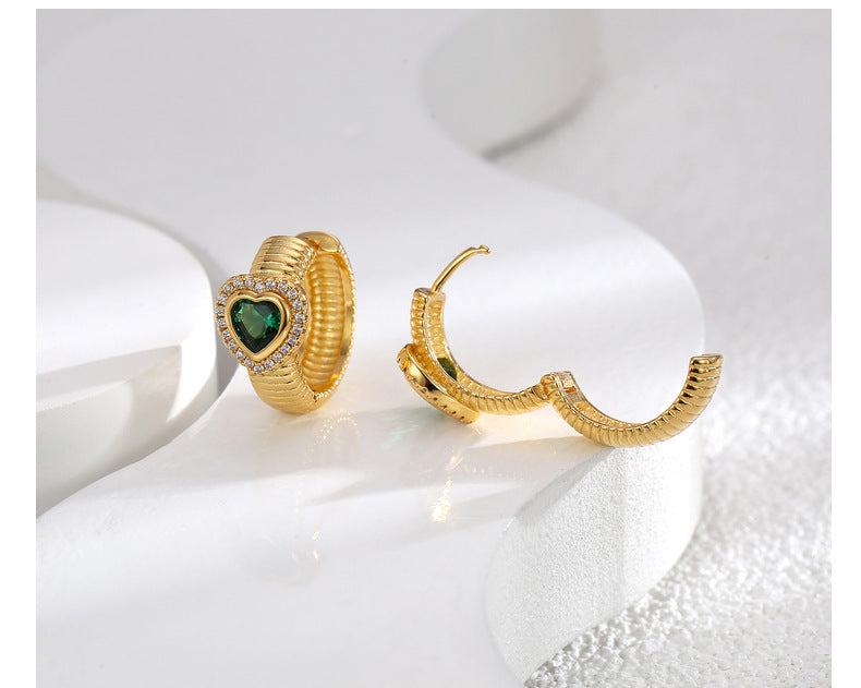 1 Pair Retro Heart Shape Copper Inlay Zircon Earrings