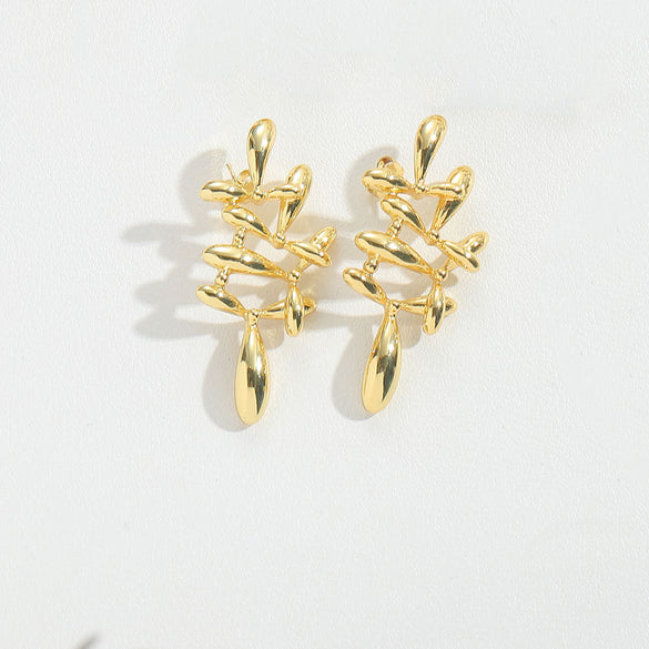 Cross-border hot-selling new trendy light luxury, love design earrings, literary retro personality, versatile earrings, jewelry women