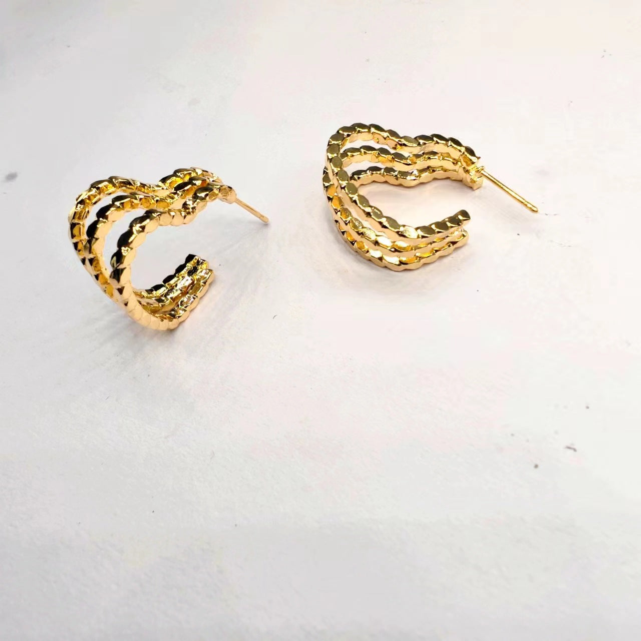 1 Pair Simple Style Heart Shape Plating Metal Ear Studs