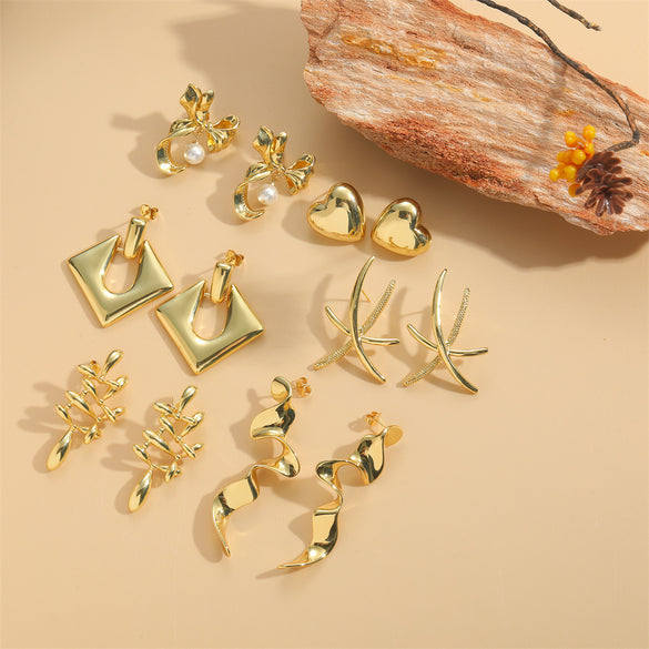 Cross-border hot-selling new trendy light luxury, love design earrings, literary retro personality, versatile earrings, jewelry women