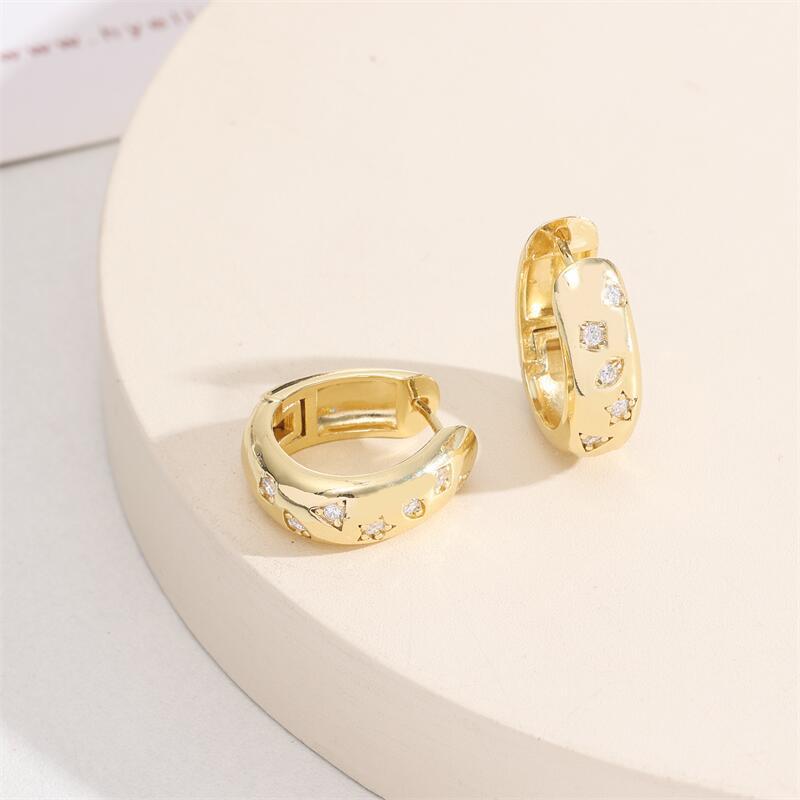 1 Pair Simple Style Geometric Copper Inlay Zircon 18k Gold Plated Earrings