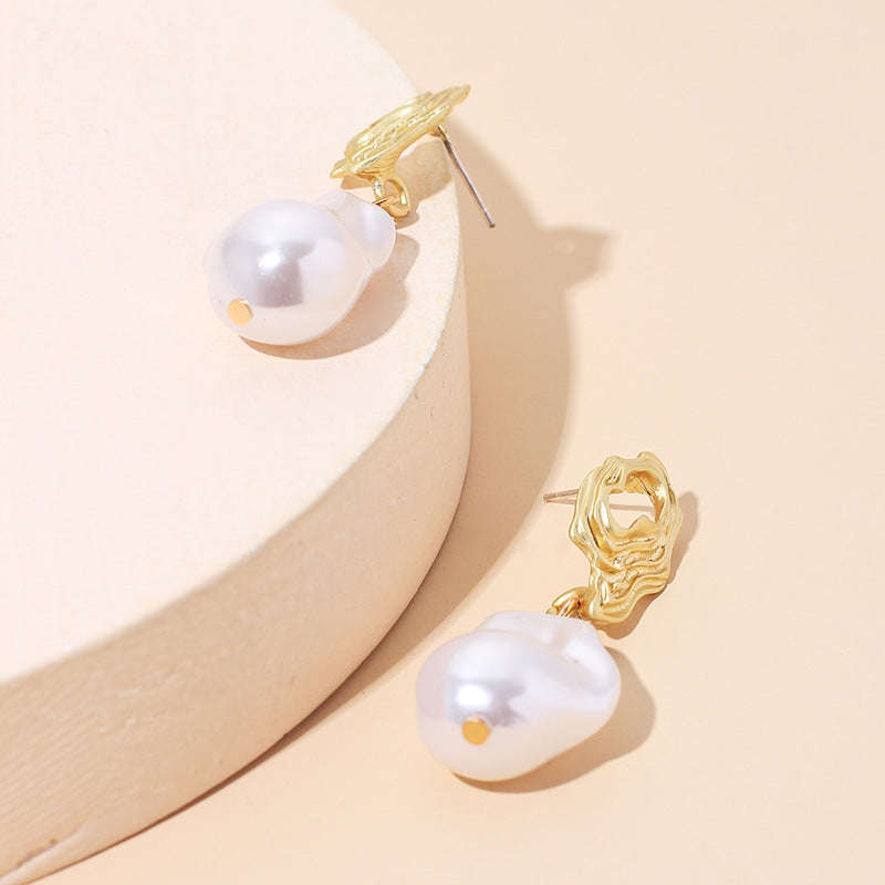 New Fashion Pearl Earrings