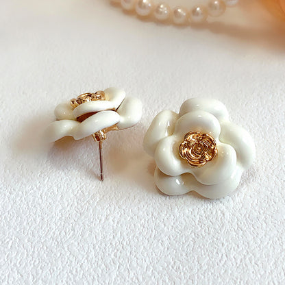 1 Pair Retro Flower Plating Alloy Ear Studs