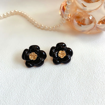 1 Pair Retro Flower Plating Alloy Ear Studs