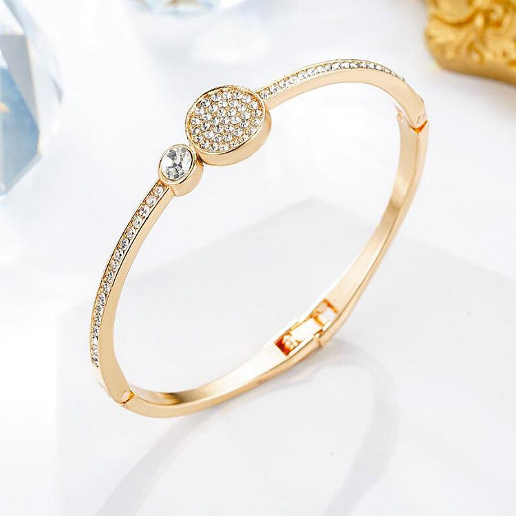 Fashion Geometric Round Alloy Artificial Rhinestones Women's Bangle