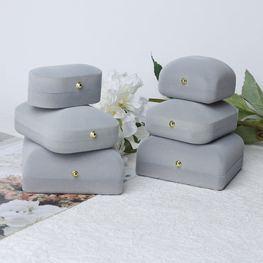 High-end flannel pearl jewelry box ring stud earrings storage packaging box wholesale spot box bag discount